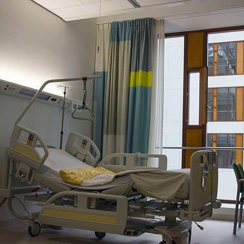 NHS Beds hit new low
